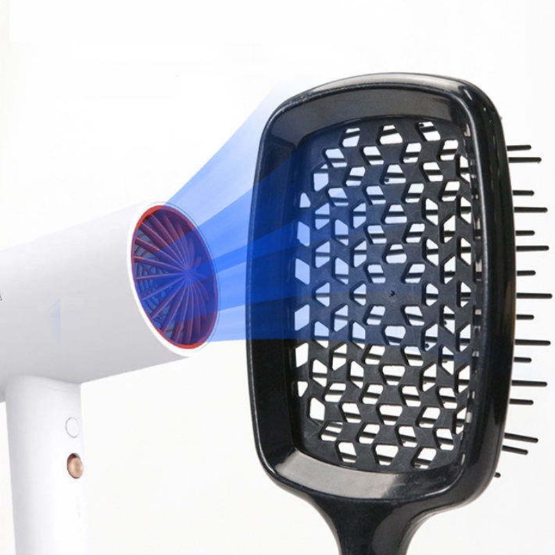 Detangling brush